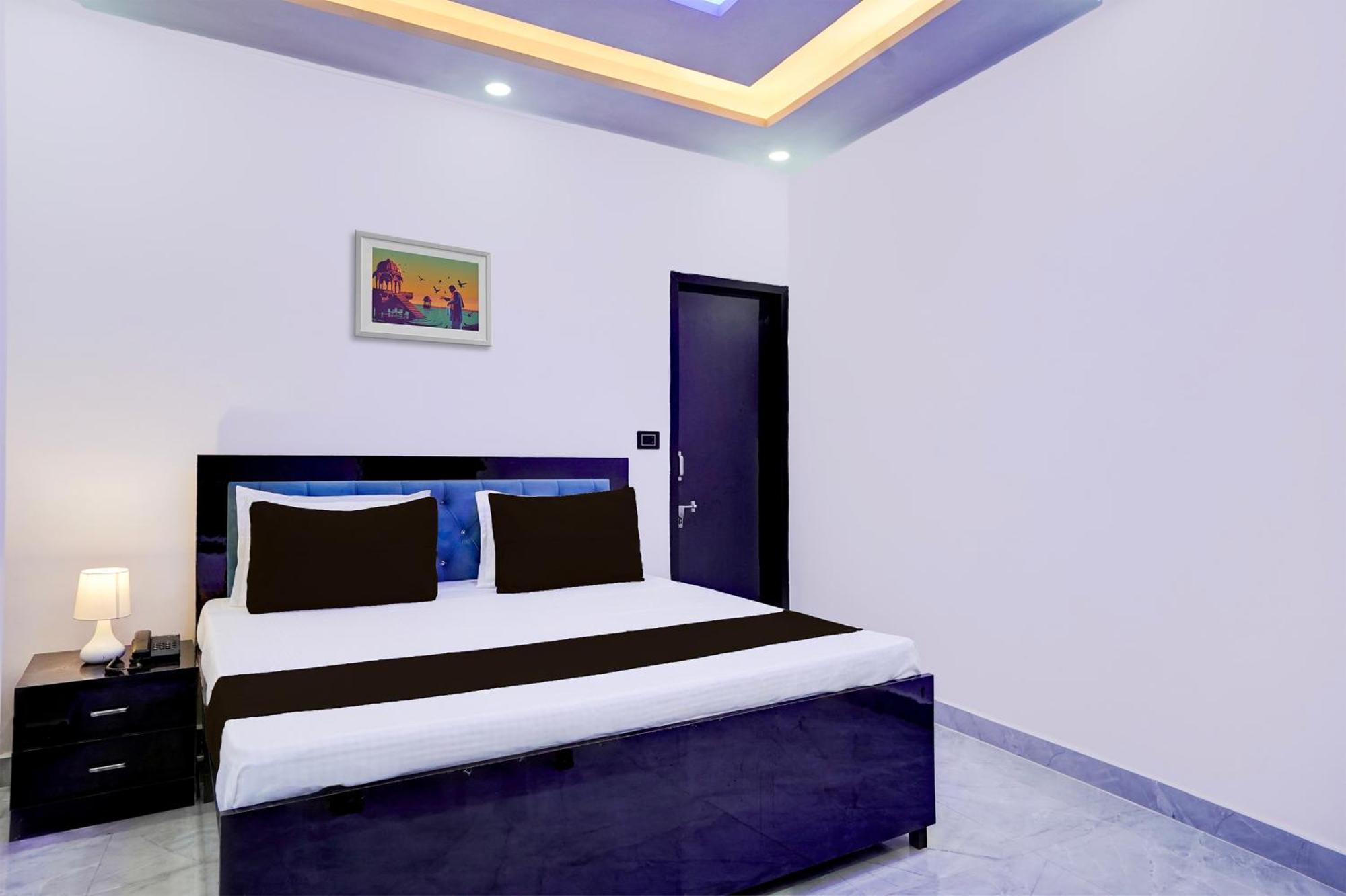 O Karan Residency Hotel 4*