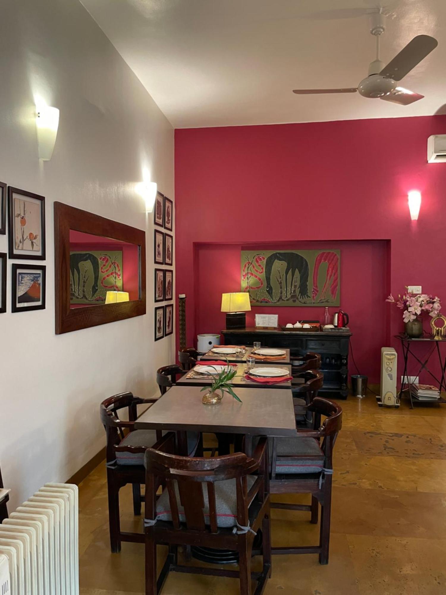 Zaza 3* Nova Deli