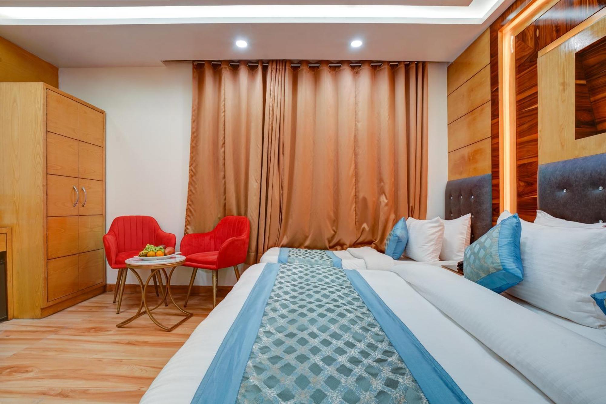 Just Renovated - Krishna Palace With Parking & Only 2 Mins Walk From Metro New Delhi