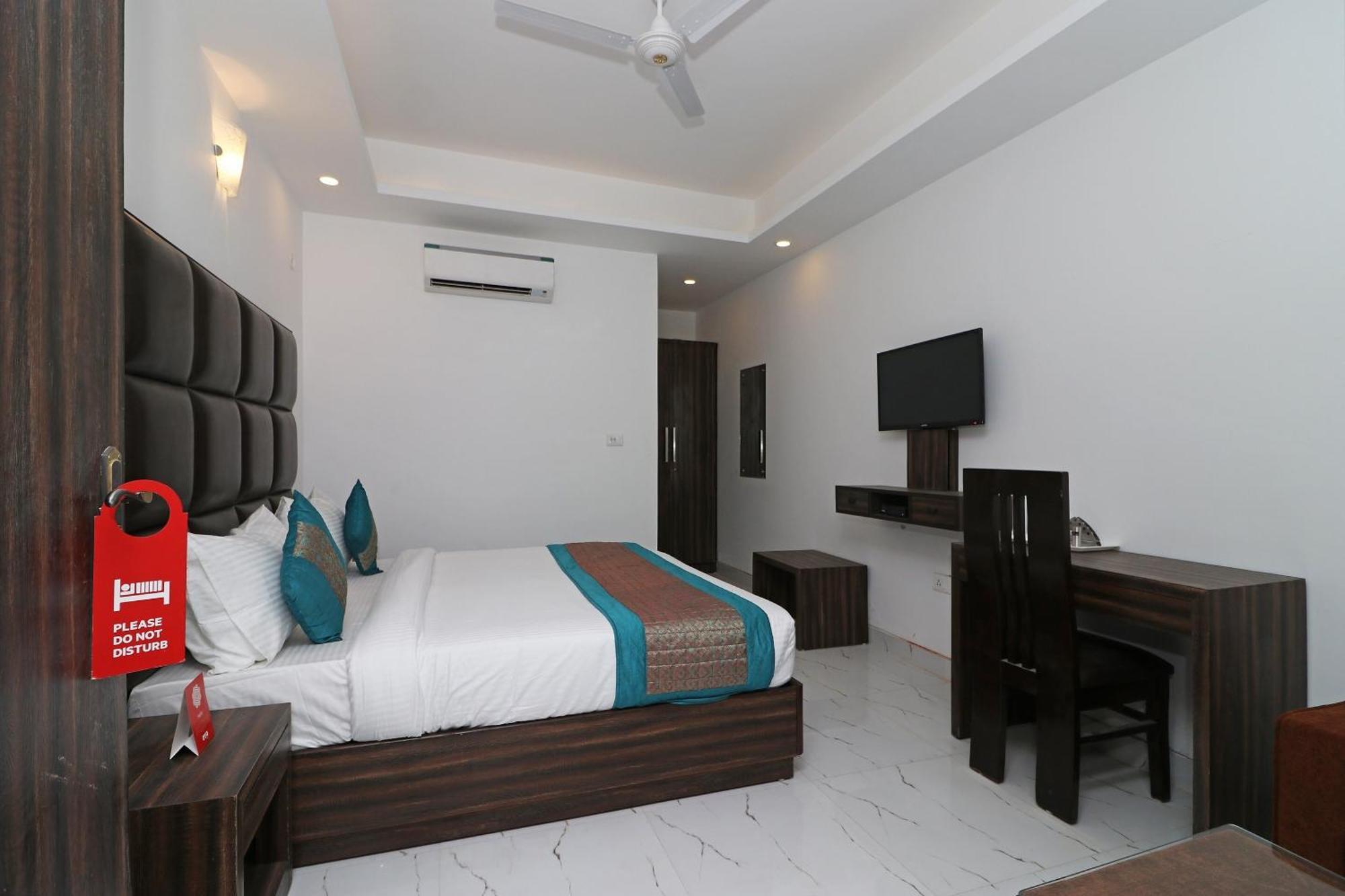 Hotel O Aamara 3*