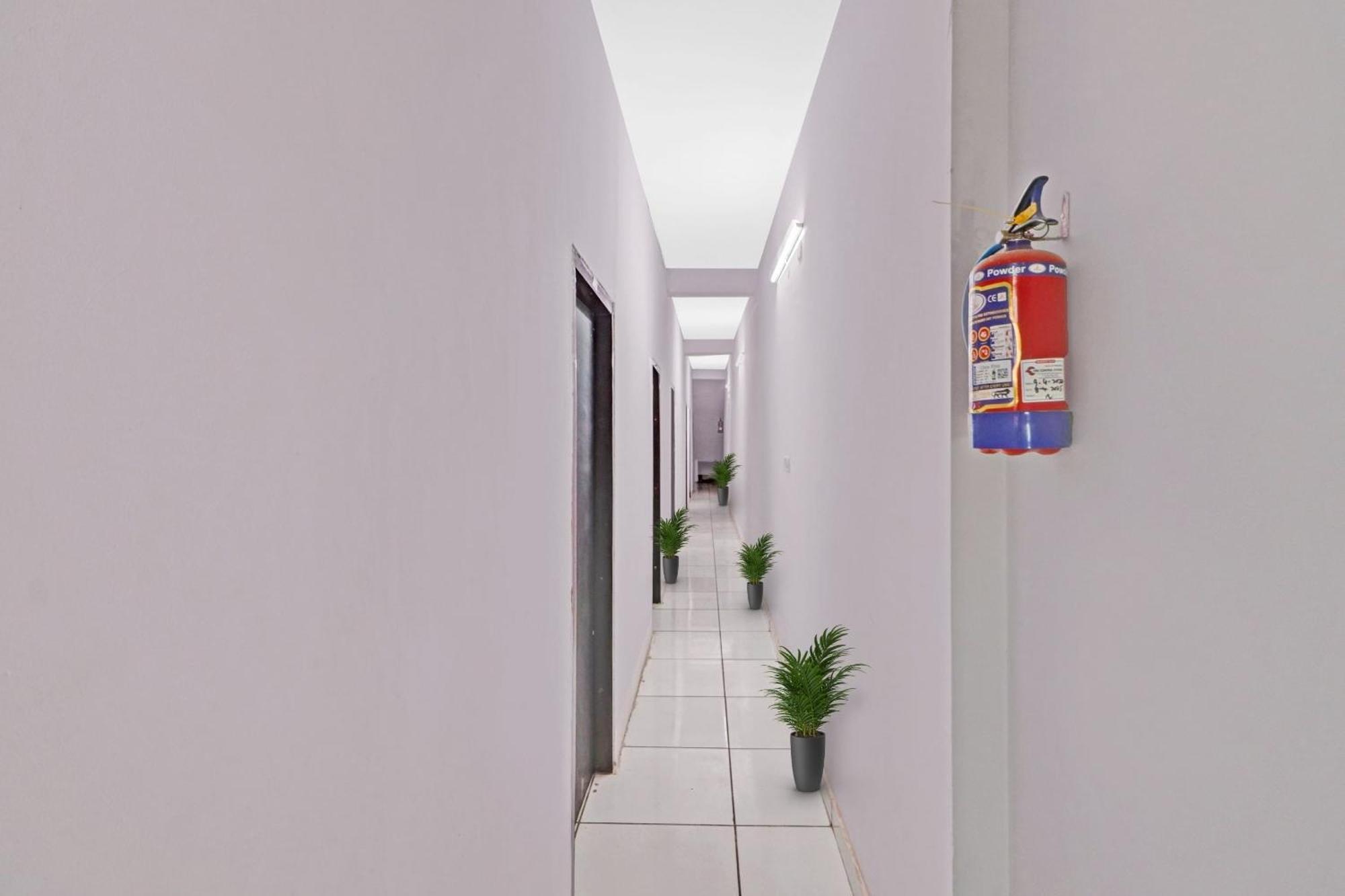 Hotel O Red Stone 3*