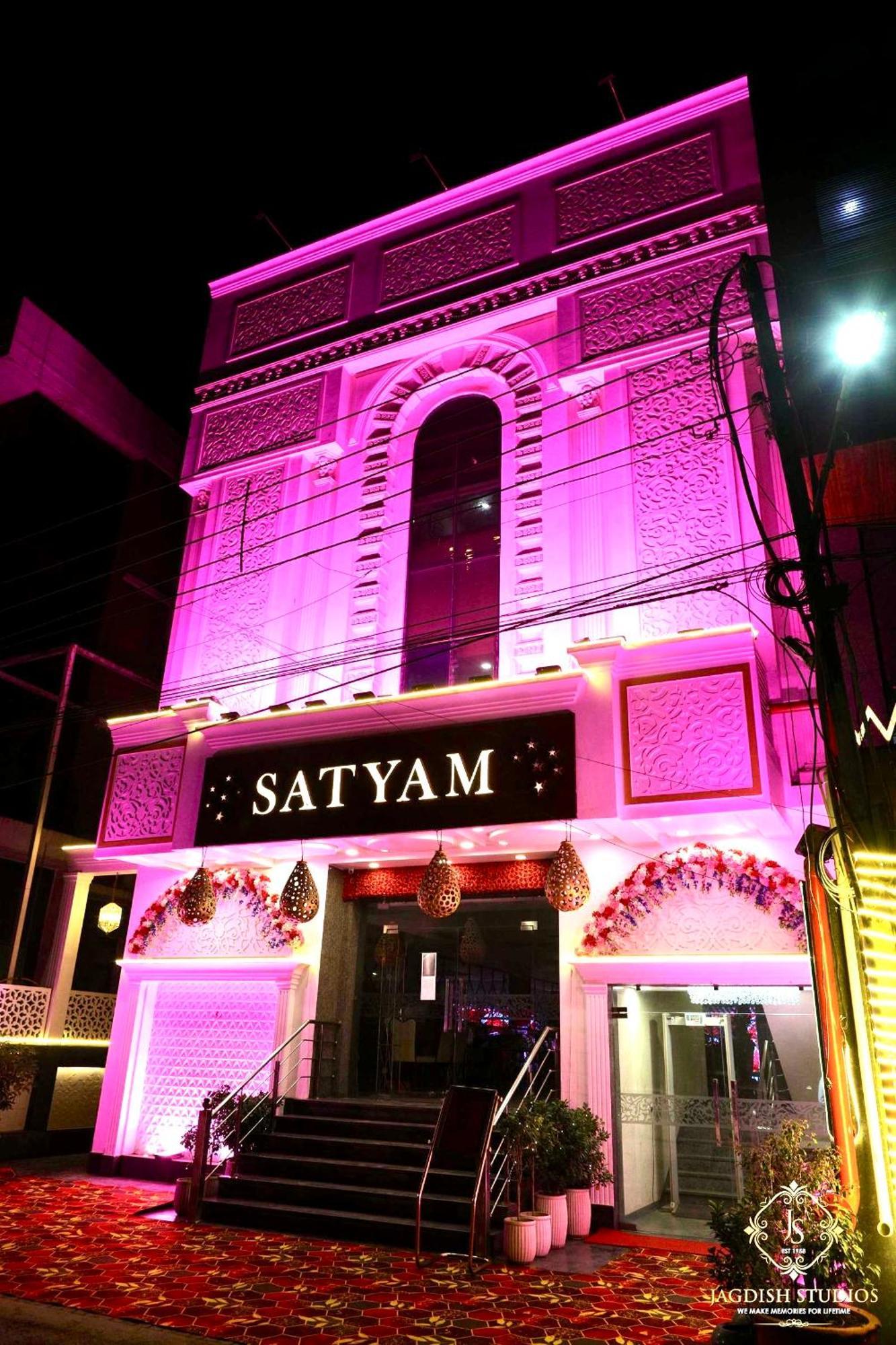 Satyam * Delhi (National Capital Territory of India)