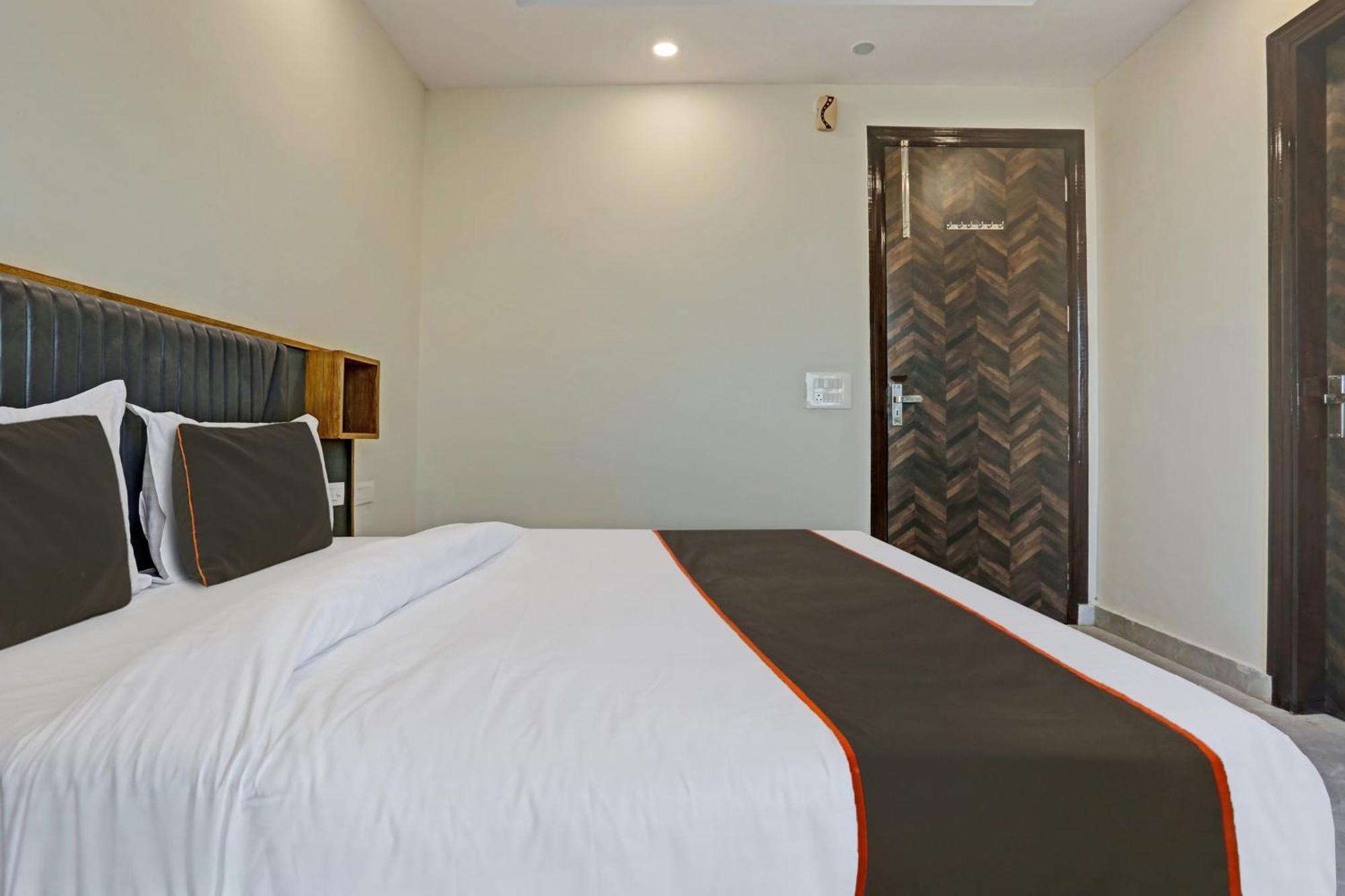 Townhouse Vip Grand 3* Delhi (National Capital Territory of India)