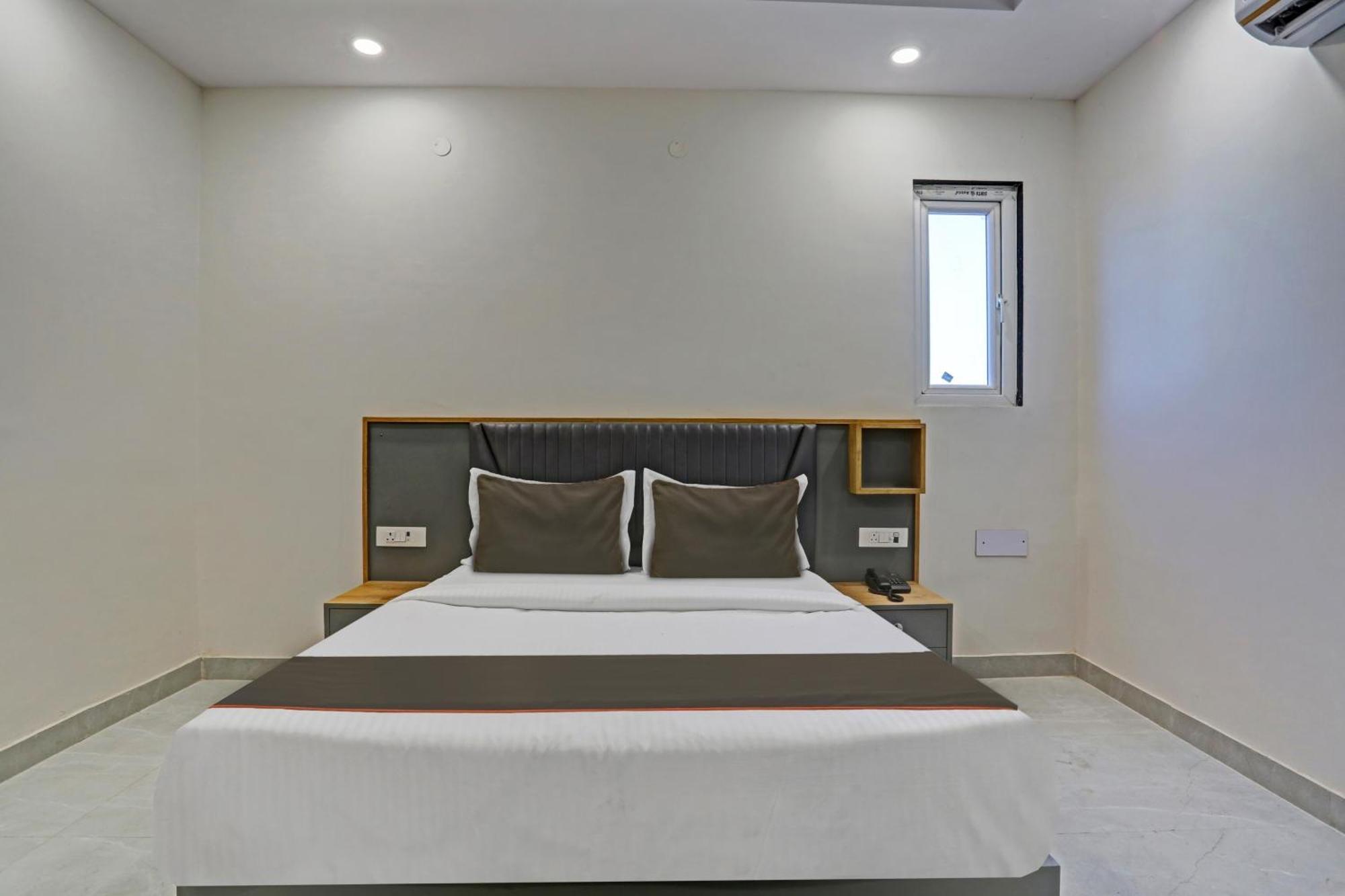 Hotel Townhouse Vip Grand