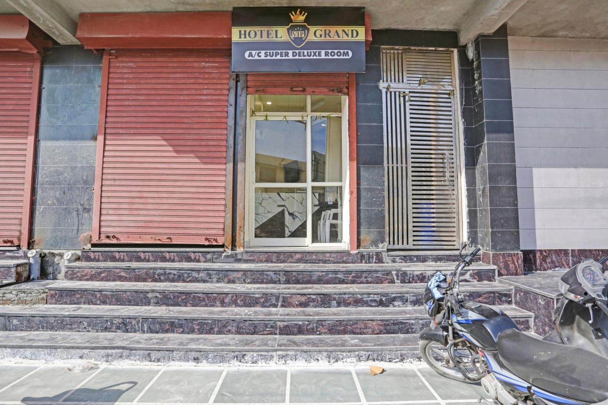 Hotel Townhouse Vip Grand 3*