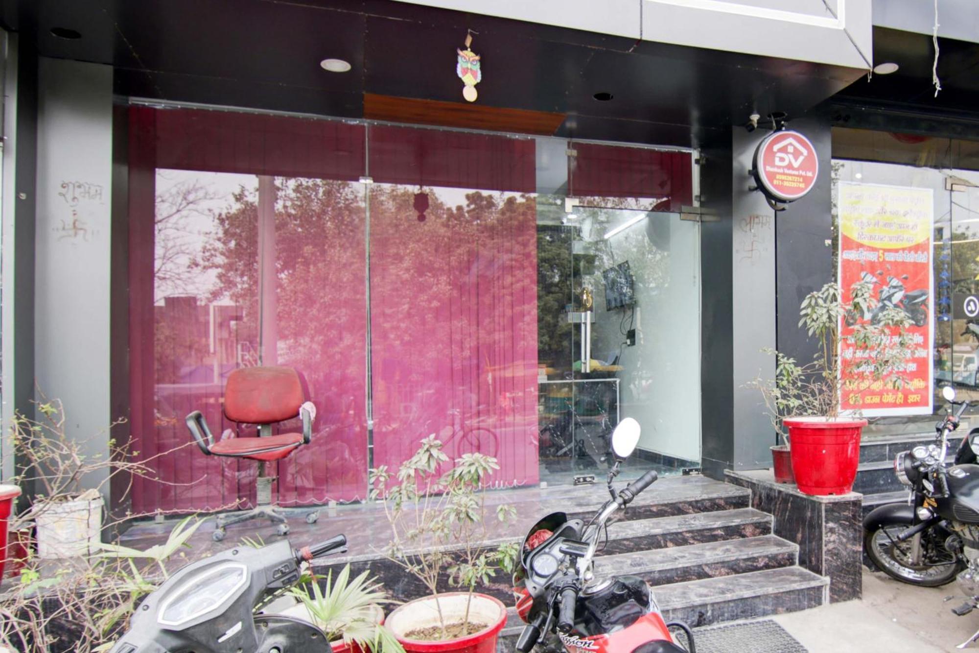 O Dhankush Hotel 4*