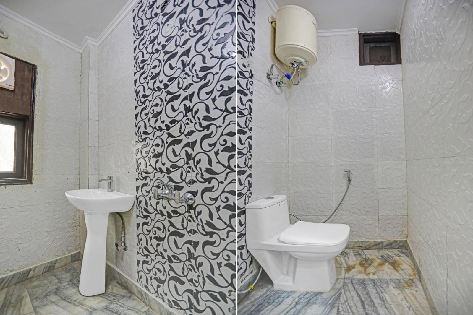 N R Prime Royalty Greater Kailash - Couple Friendly Hotel New Delhi