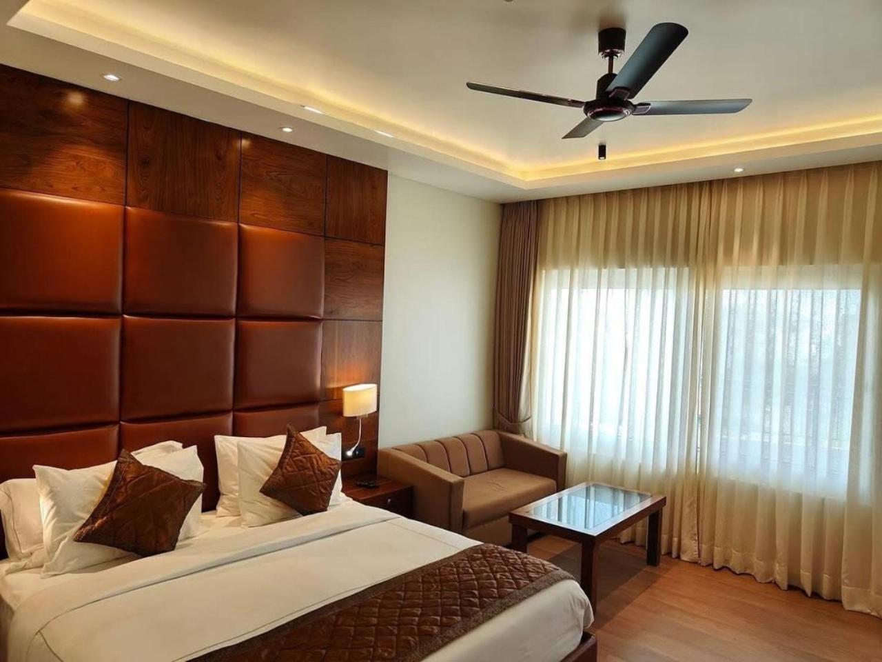 Olive Aaero Near Igi Airport 4* New Delhi