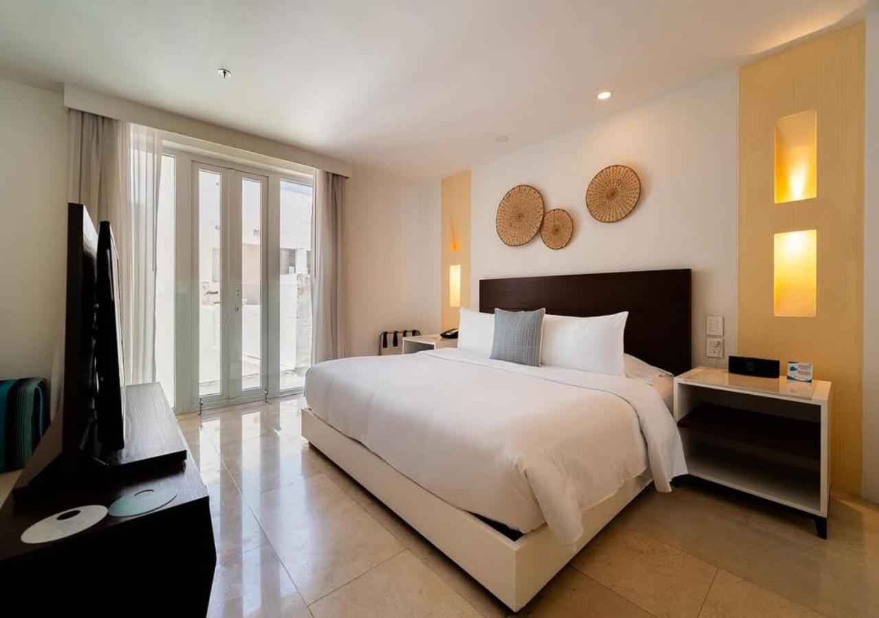 Hotel Olive Aaero Near Igi Airport