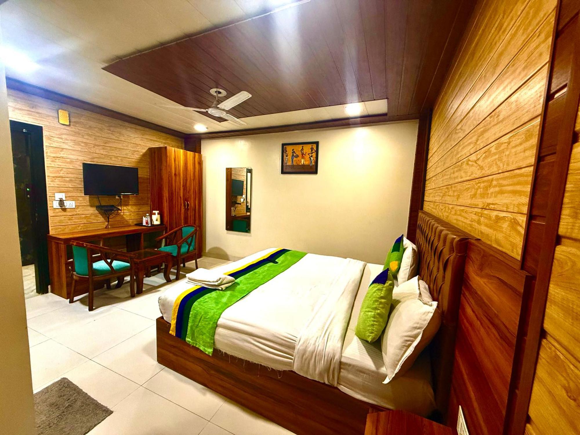 Nysha Near Igi Airport Delhi New Delhi