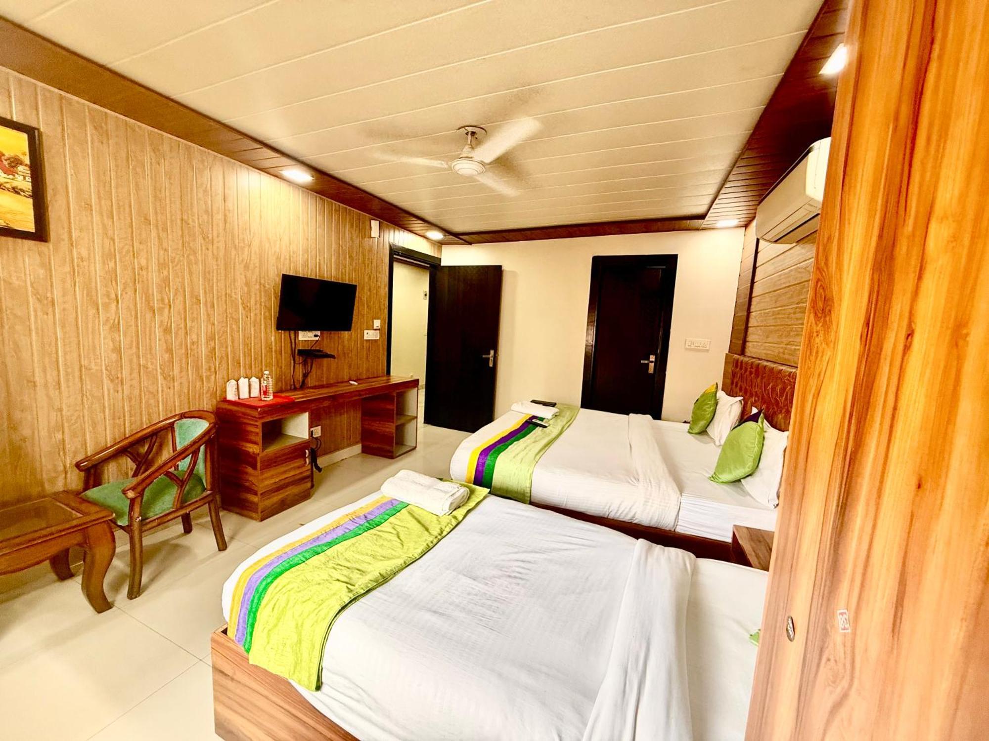Nysha Near Igi Airport Delhi