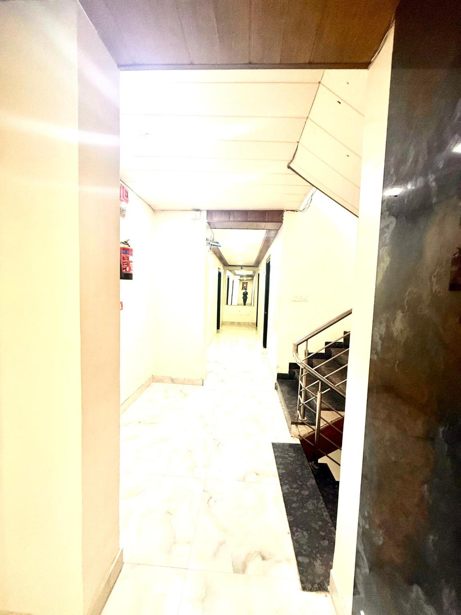Hotel Nysha Near Igi Airport Delhi