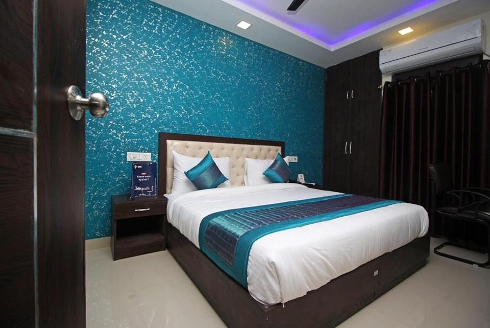 Hotel Airport Tourist Plaza 3*