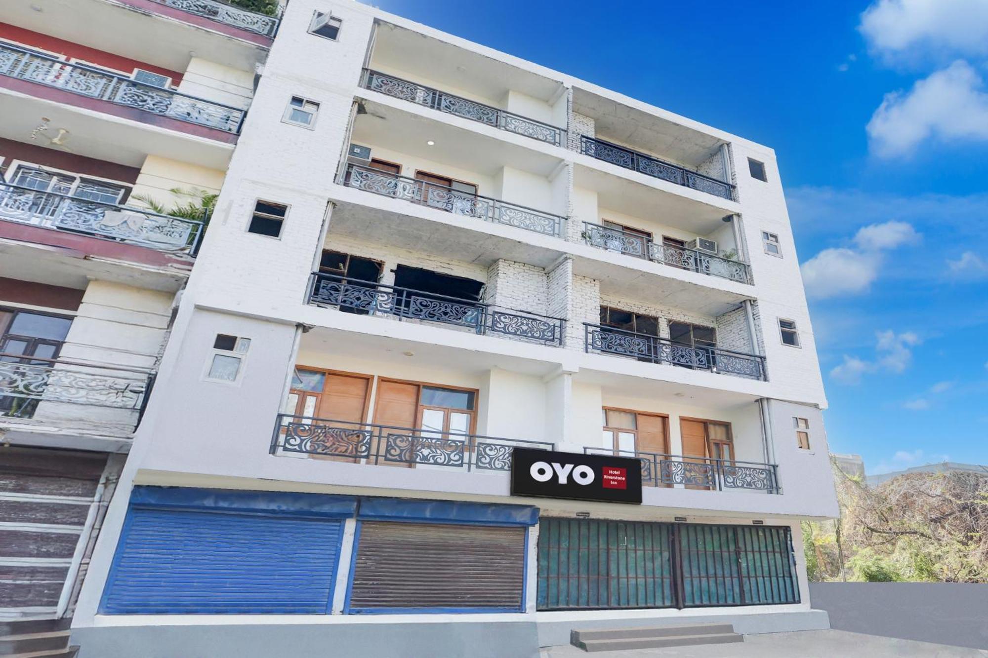 Hotel O Riverstone