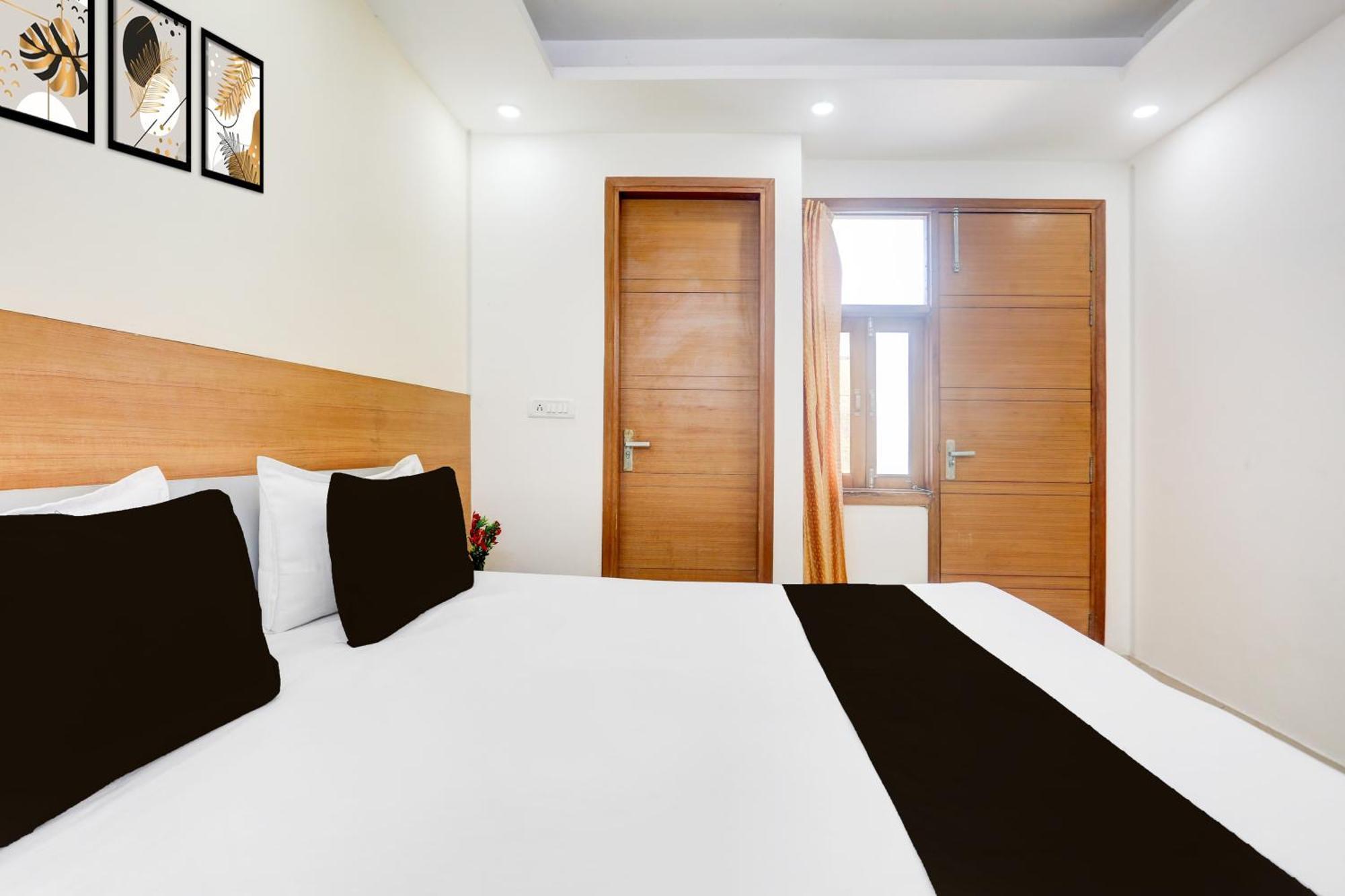Hotel O Riverstone New Delhi