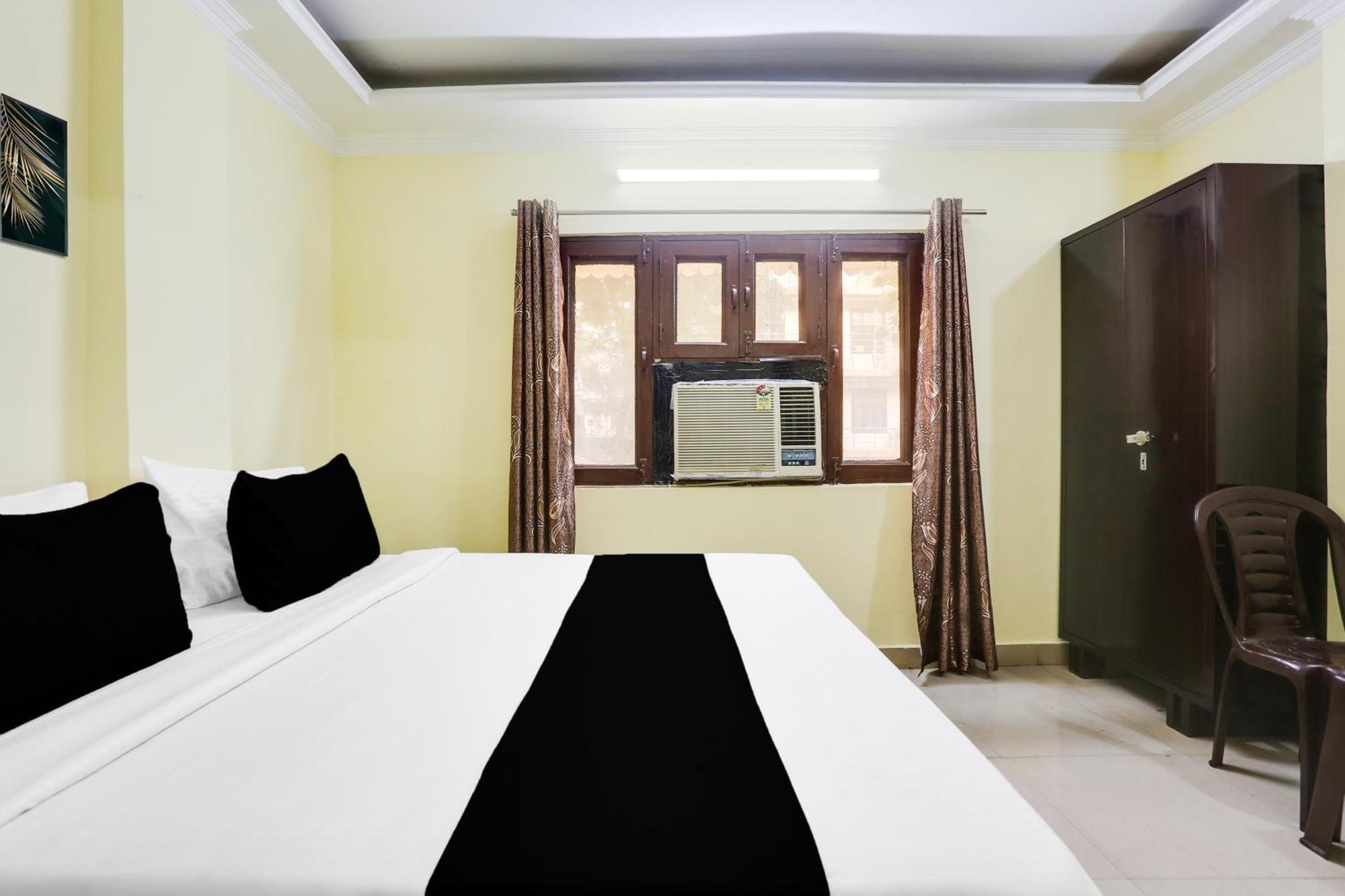 Super O Dwarka Metro 4*