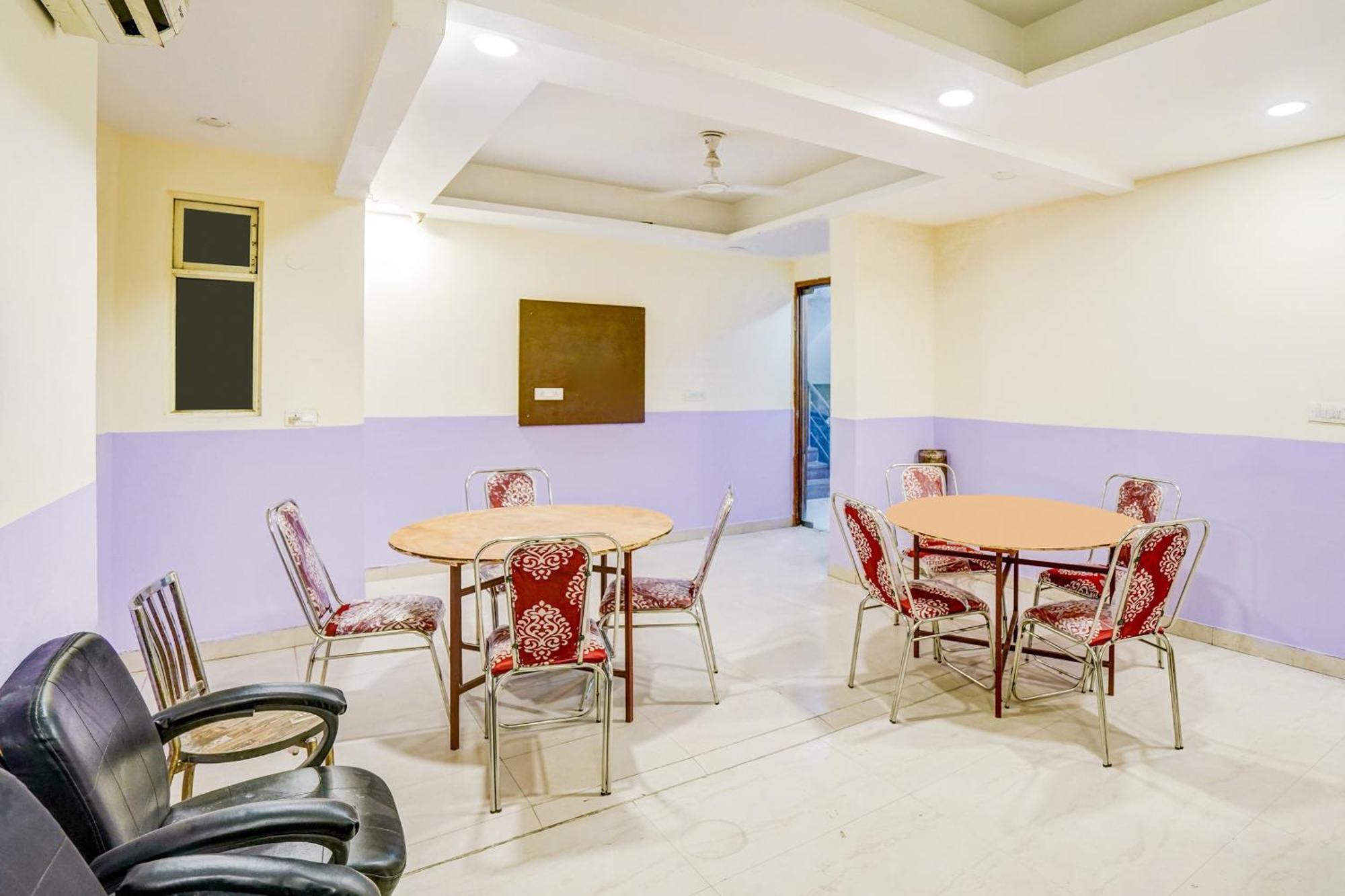 Collection O Mahipalpur Near Igt Airport Hotel