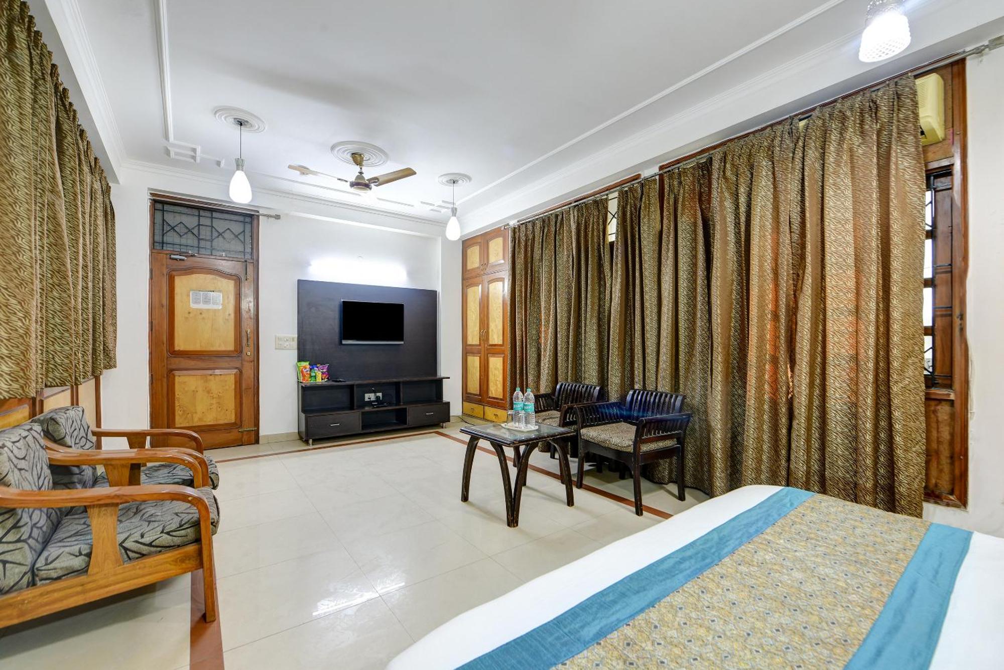 Vm Residency Guest house