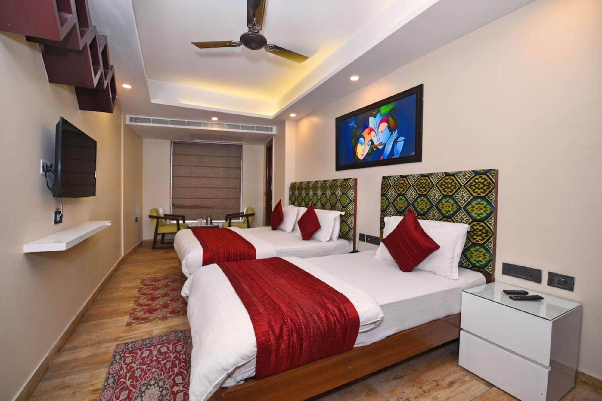 N Maharani Free Airport Pickup 4*