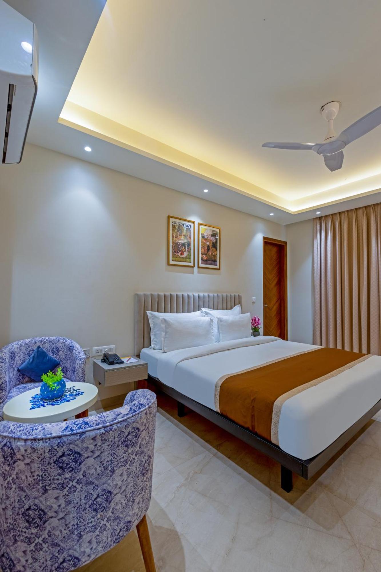 Hotel Ginger Palace Near Delhi Airport *