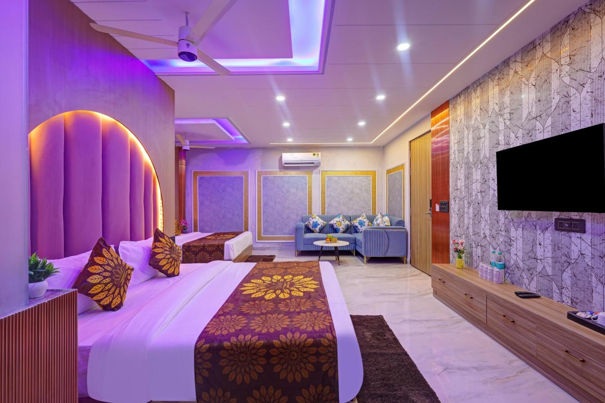 Armani At Delhi Airport Hotel New Delhi