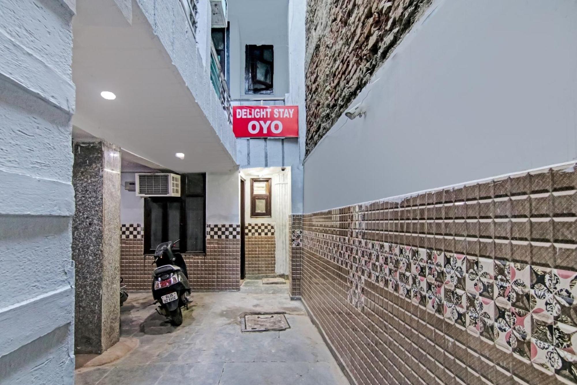 O Chaudhary Hotel