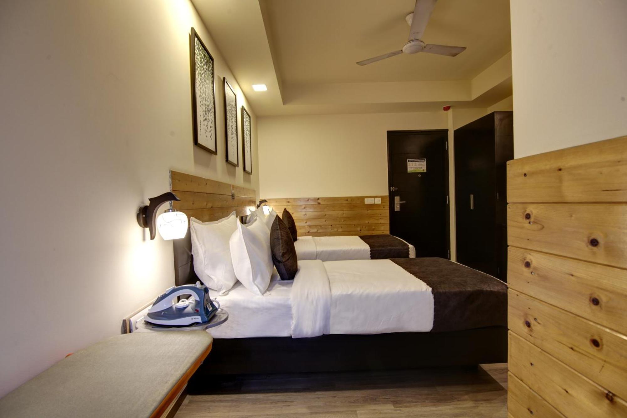 Hotel Saltstayz Select - Nehru Place & New Friends Colony 3*