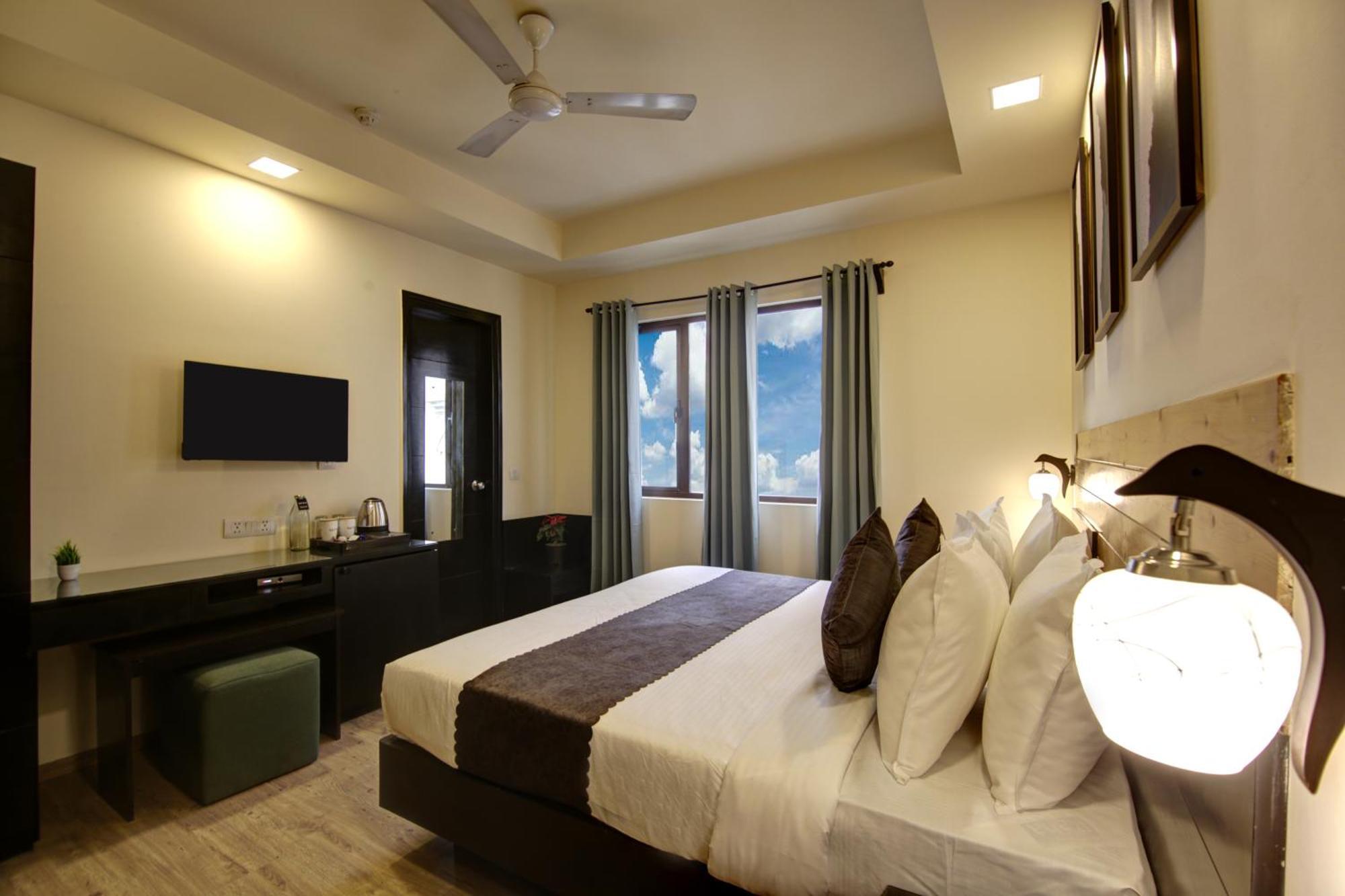 Saltstayz Select - Nehru Place & New Friends Colony 3*