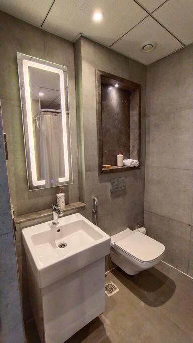 Interstellar View At 22nd Floor Flat No 2229 Apartment *