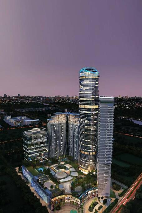 Apartment Interstellar View At 22nd Floor Flat No 2229 New Delhi