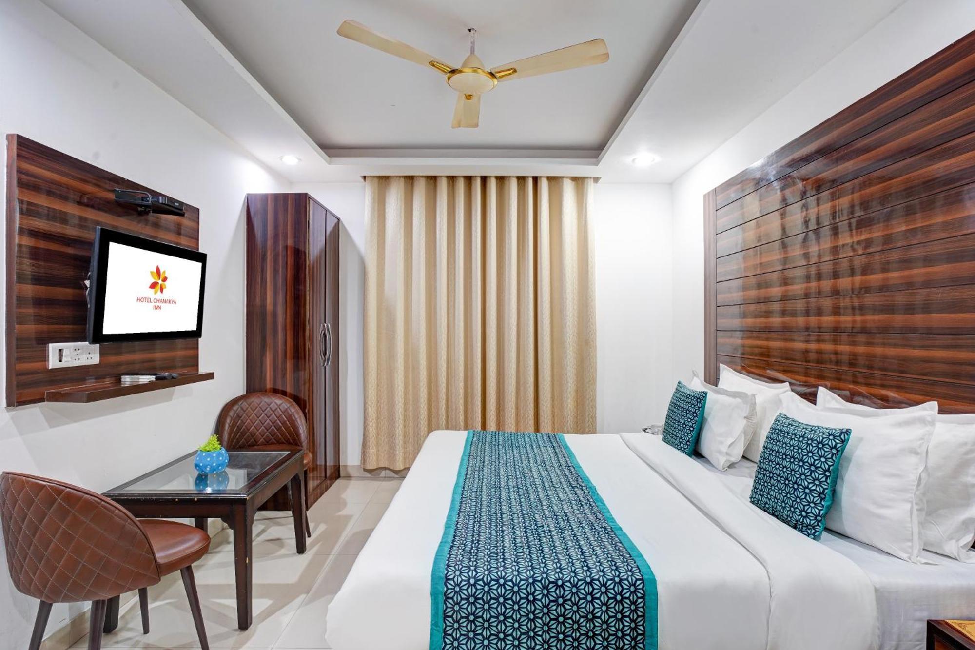 Hotel Chanakya 4*