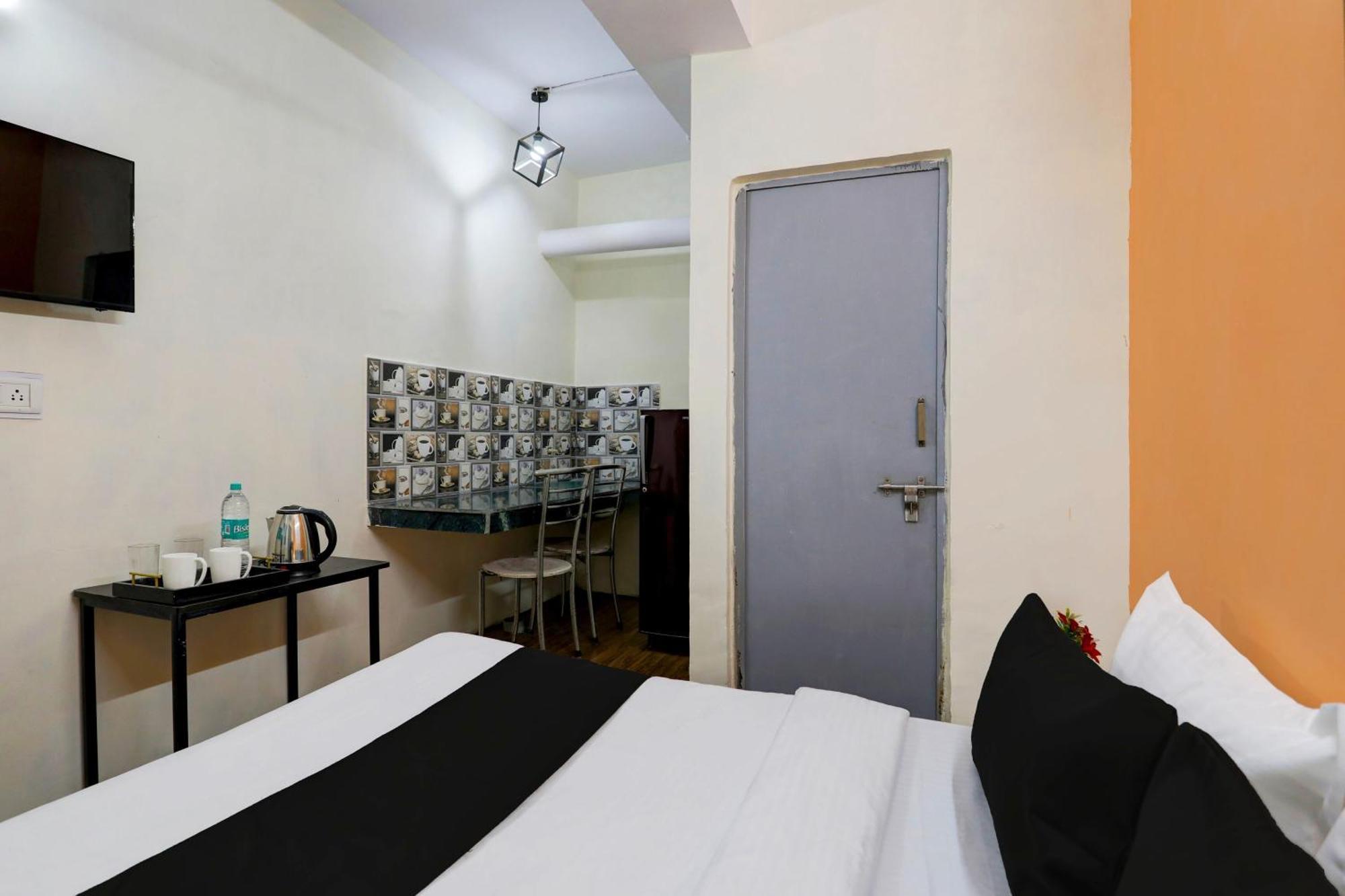 Super O Malviya Nagar Hotel New Delhi