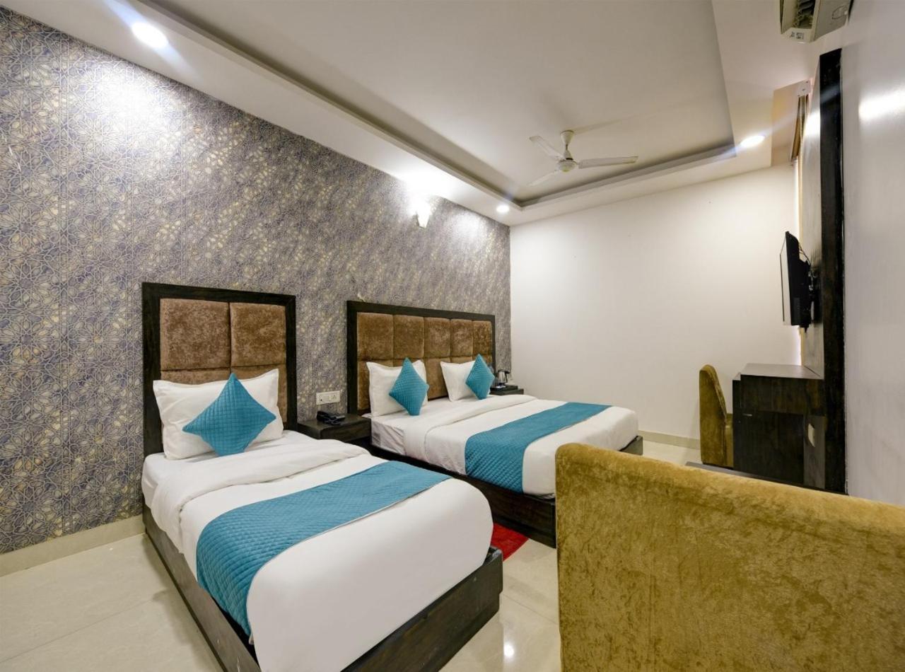 Rosewood Near Delhi Airport 4* Nova Deli