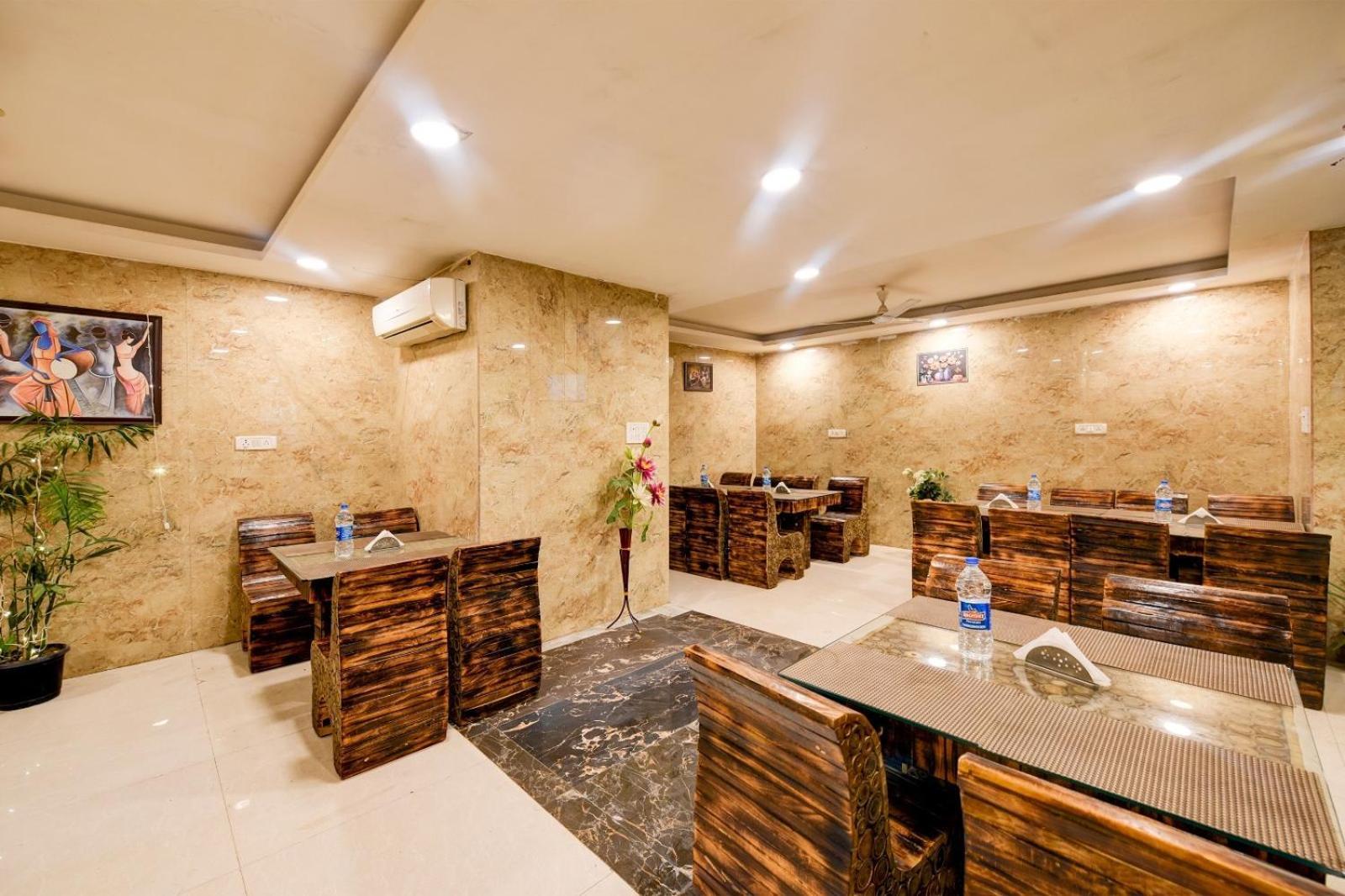 Rosewood Near Delhi Airport Hotel