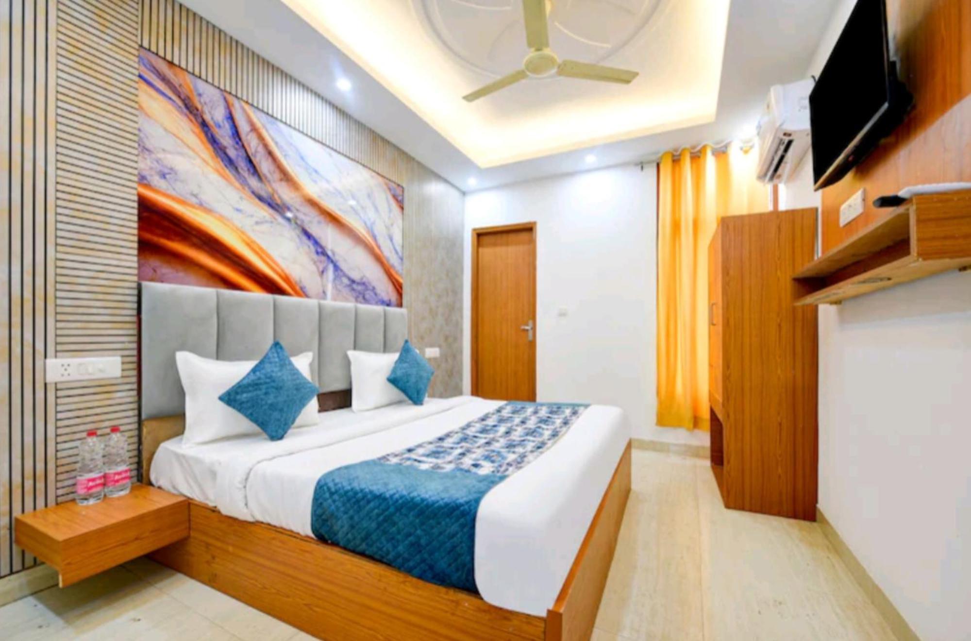 Vasudha -near Delhi Airport Hotel