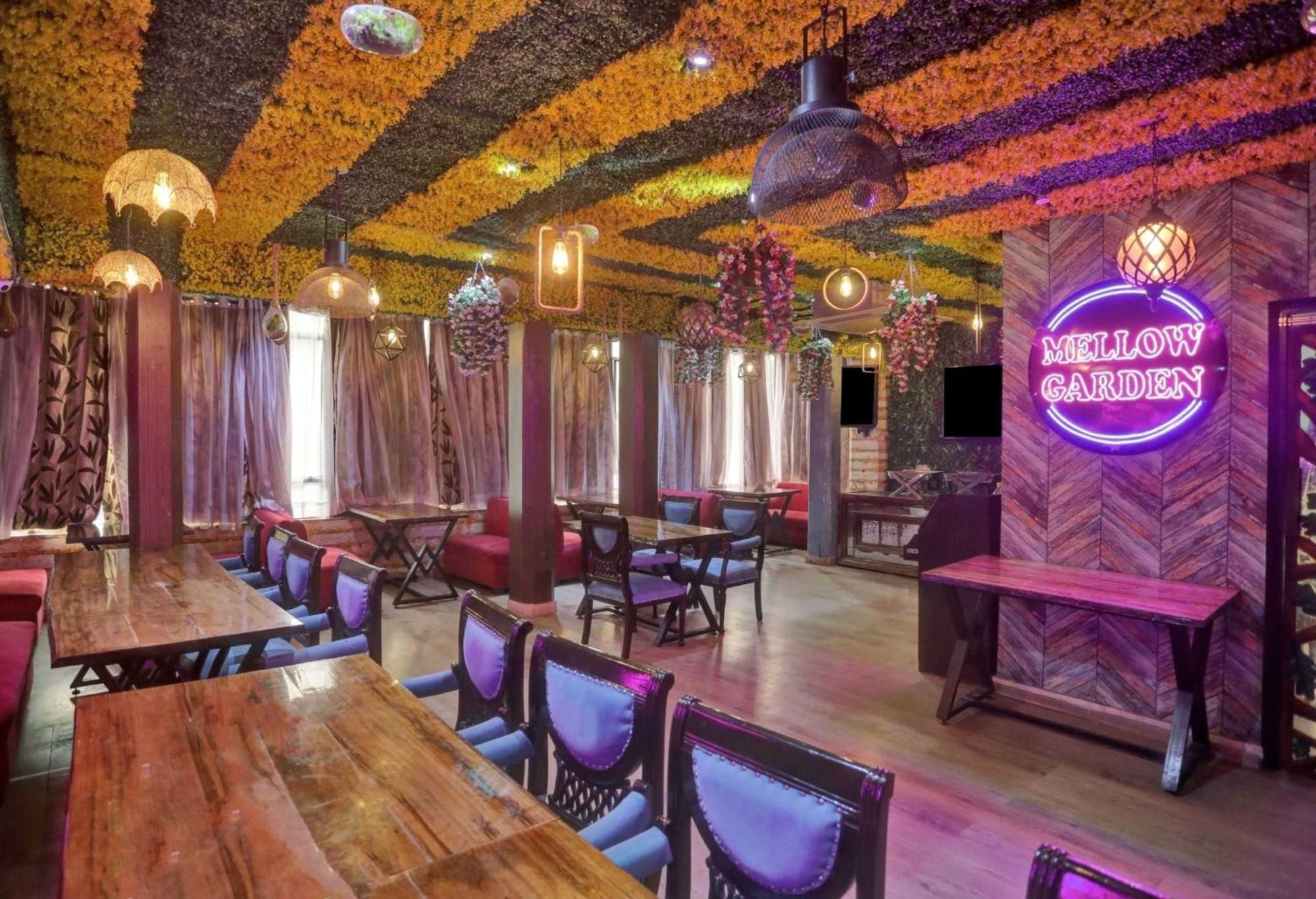 Hotel Townhouse Jp Grand Near Mayapuri Chowk Nova Deli