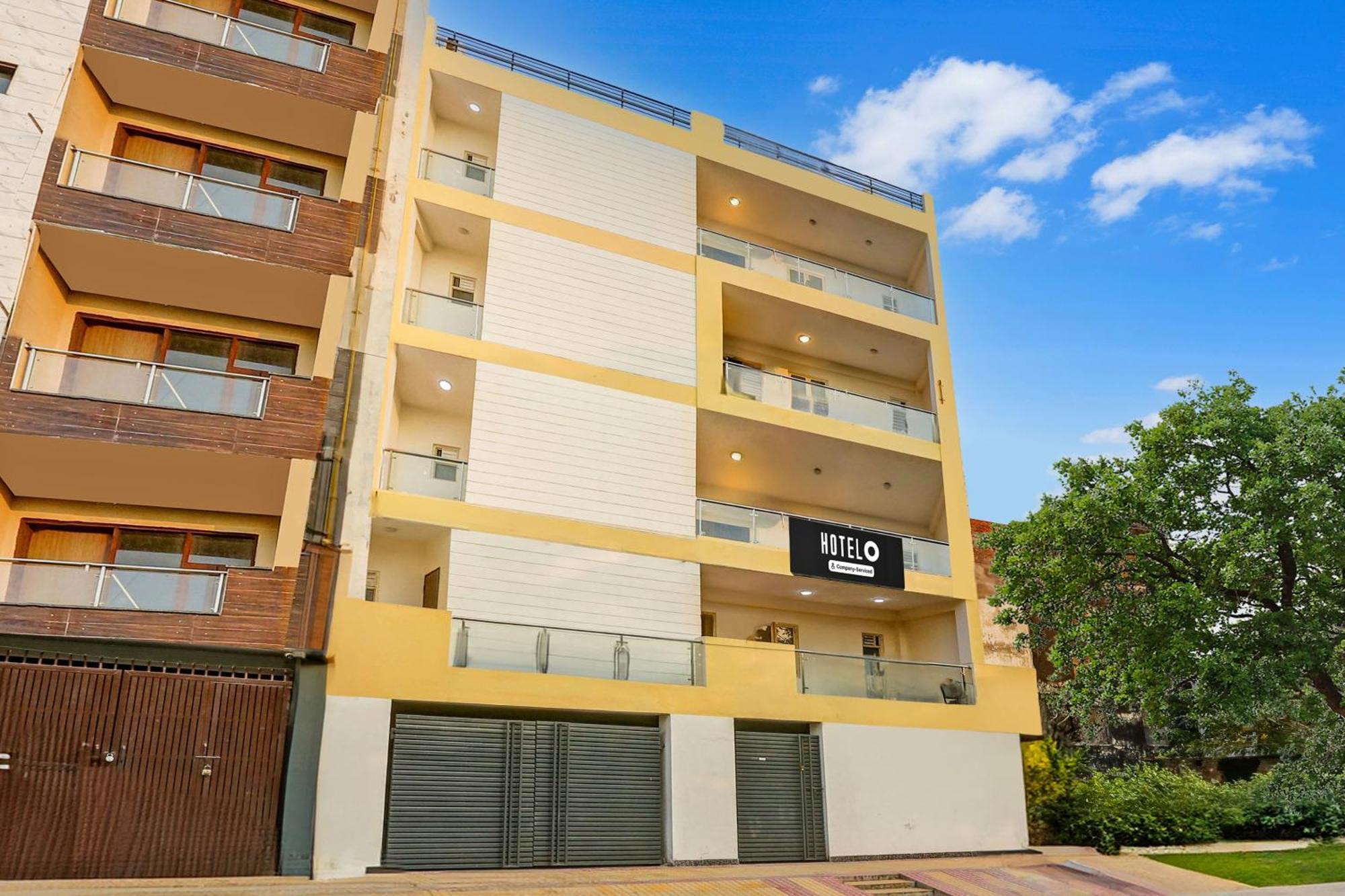 Super O Rohini Sector 20 Formerly Yellow Saffron Hotel Delhi (National Capital Territory of India)