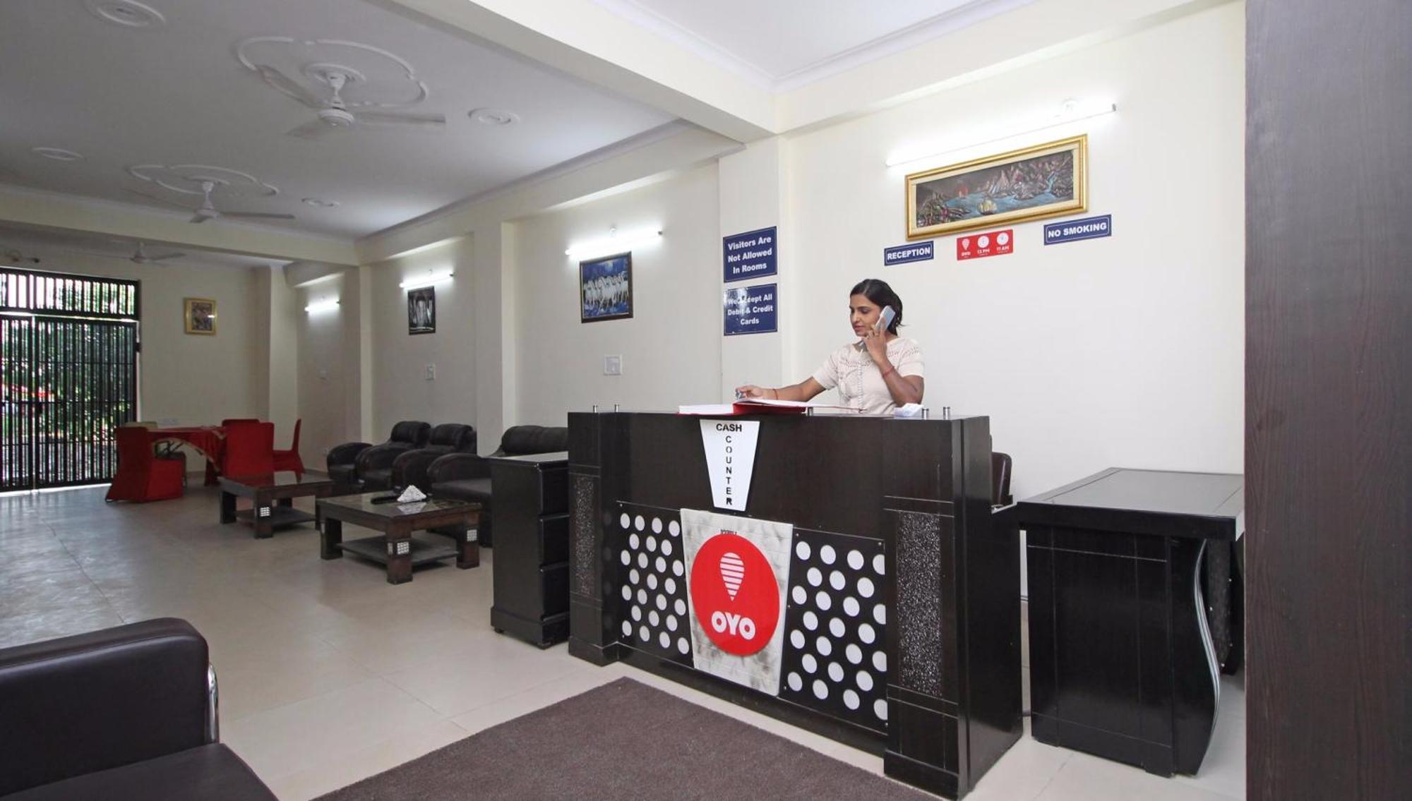 O Surya Palace 3*