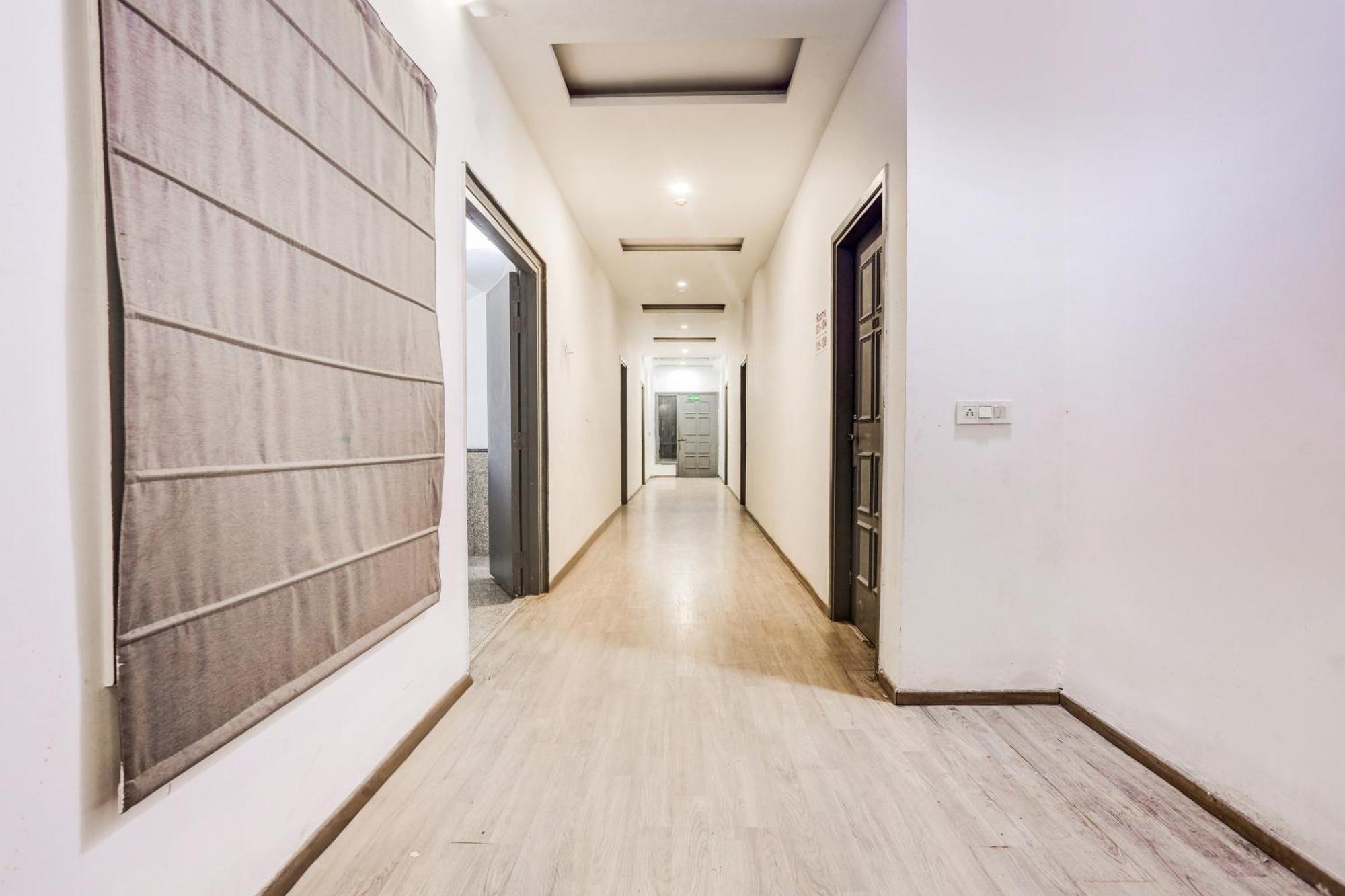 Hotel Super Townhouse Rohini Sector 23 Delhi (National Capital Territory of India)