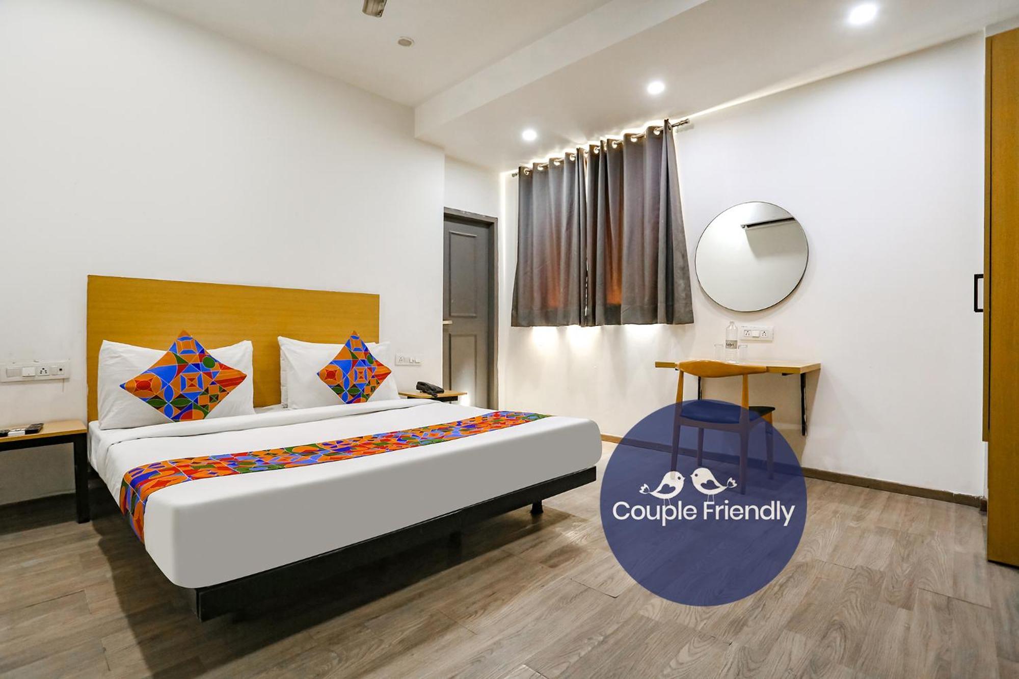 Fabhotel Vat - Meera Bagh