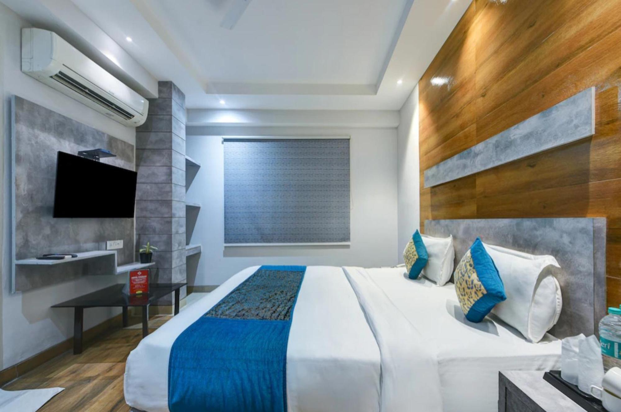 Hotel Hotel Stanley-Near Delhi Airport 4*