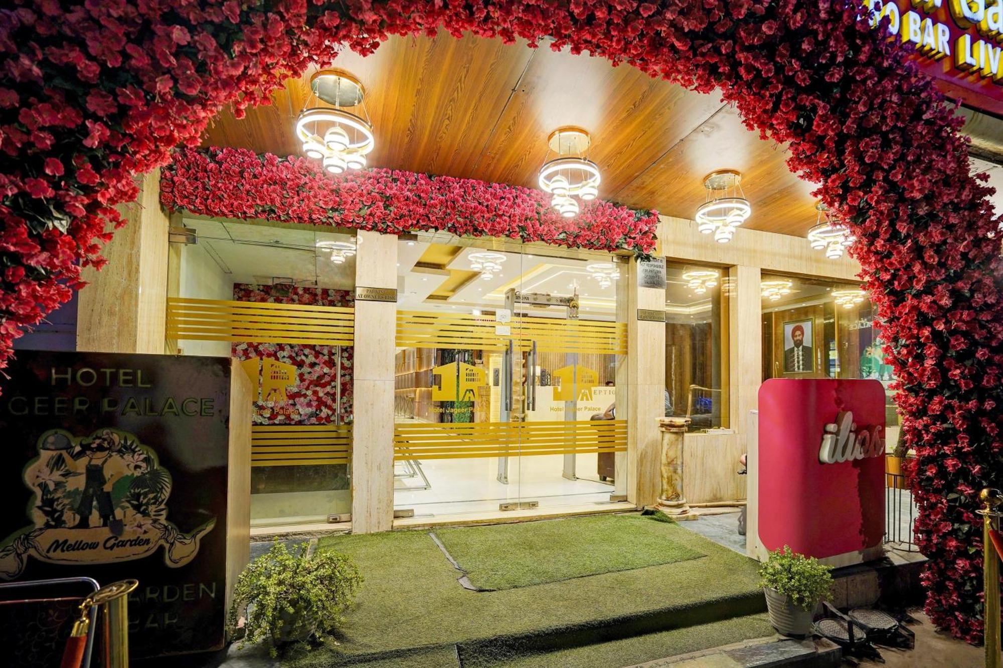 Hotel Townhouse Jageer Palace Near Mayapuri Chowk