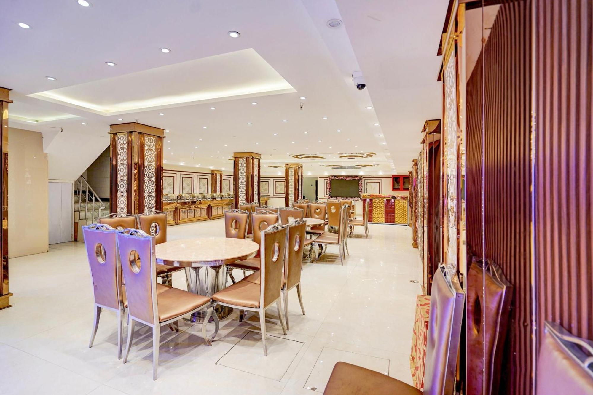 Hotel Townhouse Jageer Palace Near Mayapuri Chowk 4*