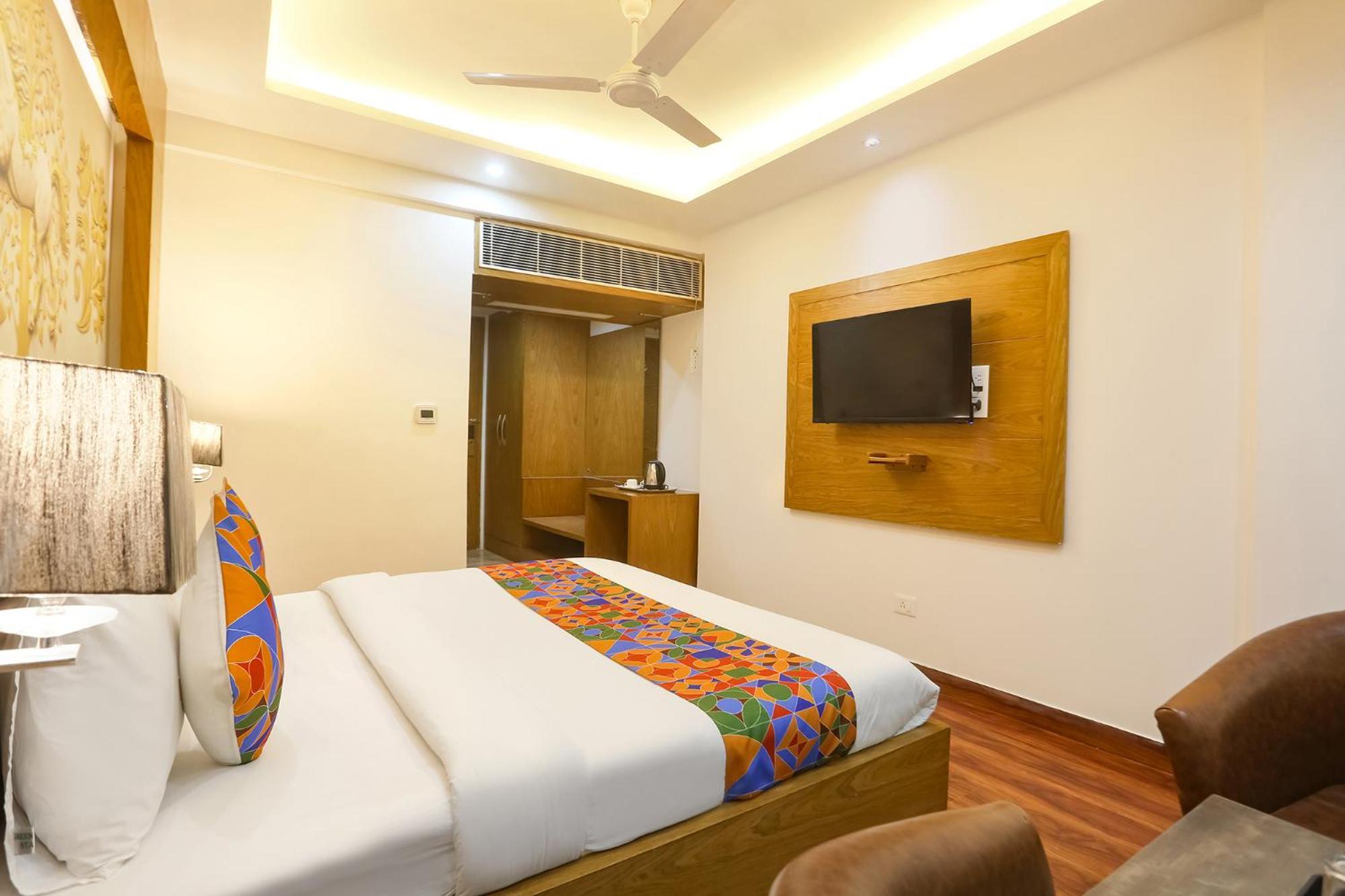 Fabhotel Prime Star 17 - Nr Yashobhoomi Convention Centre Hotel