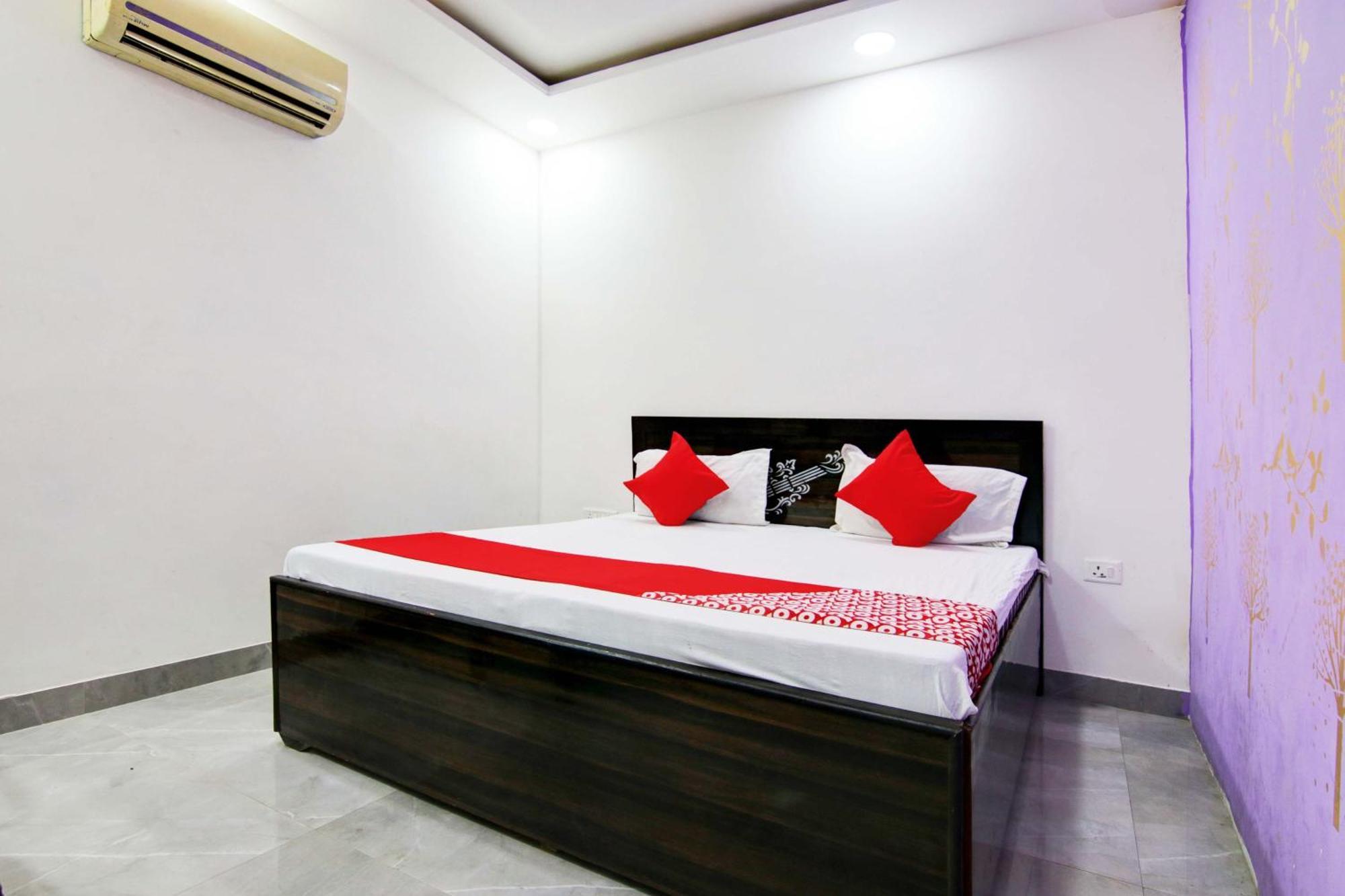 O Royal 3* Delhi (National Capital Territory of India)