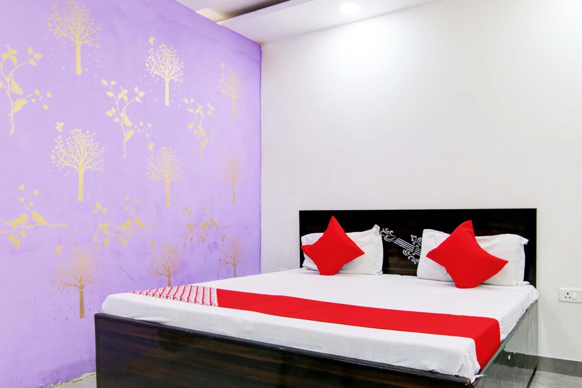 O Royal Hotel 3*