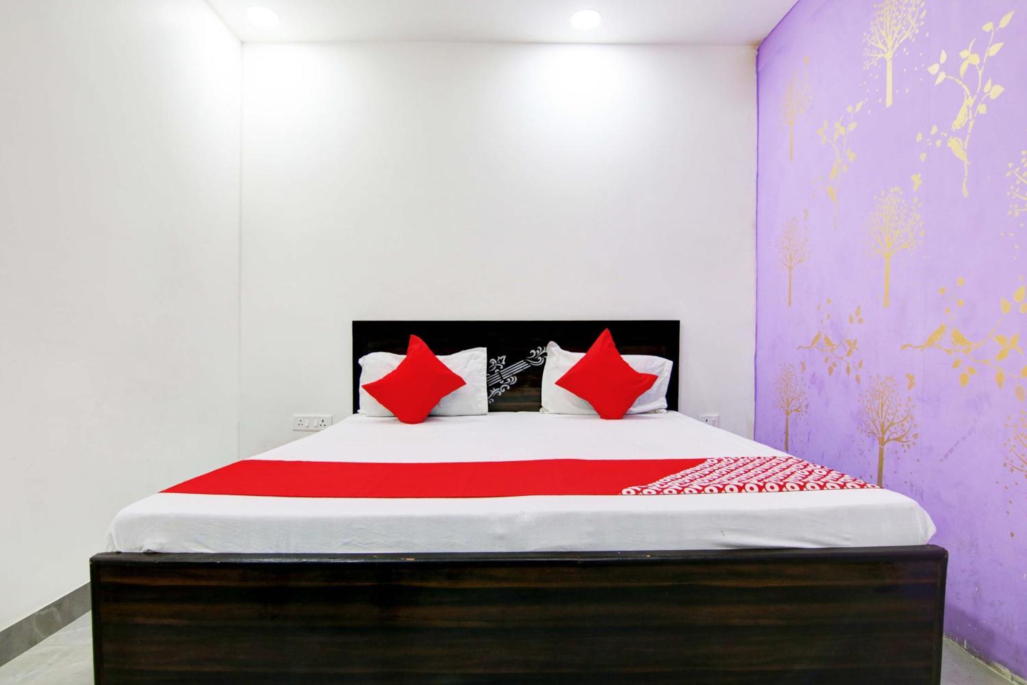 O Royal Hotel Delhi (National Capital Territory of India)