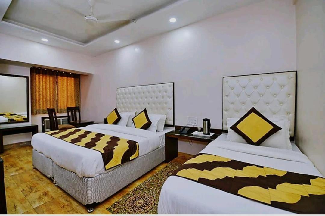 Hotel Kabeer International 'walking Distance Ndls 3*