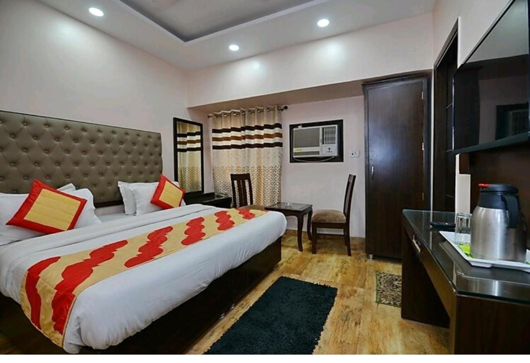 Hotel Kabeer International 'walking Distance Ndls Delhi (National Capital Territory of India)