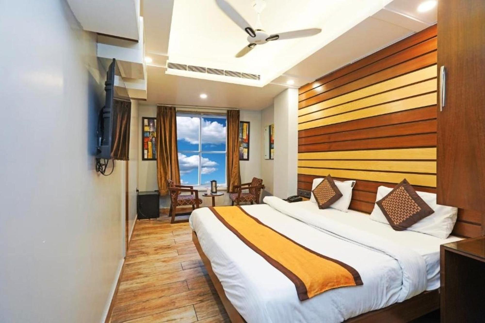 Hotel N Maharani